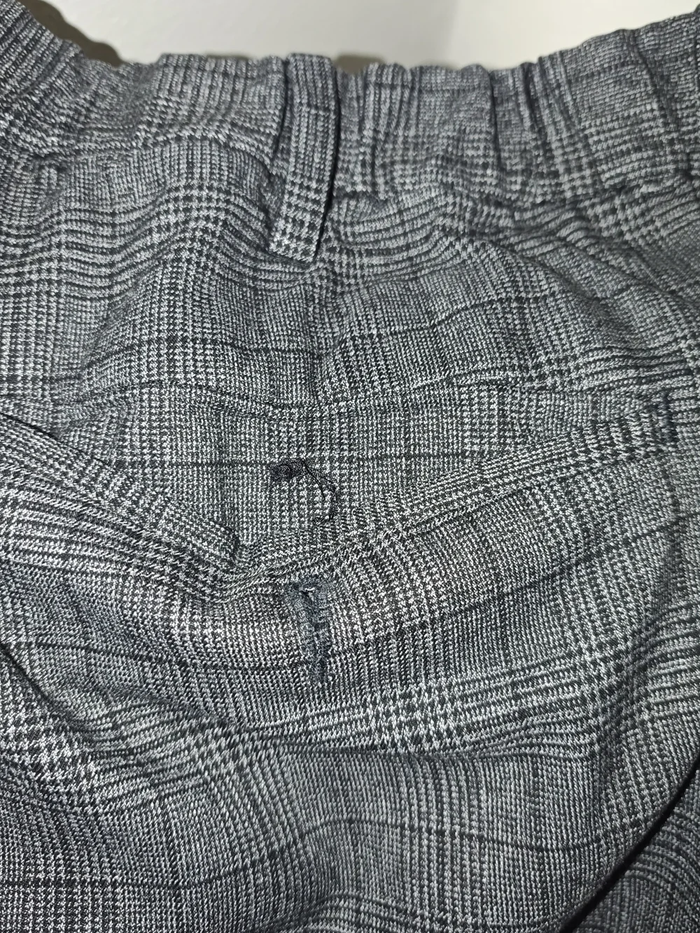 Banana Republic Men's 38R Chinos Gray Plaid
